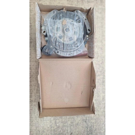 کیت کلاچ ال90 والئو مدل 7701477017 اورجینال فرانسه با لیبل گپکو